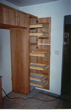 many drawers