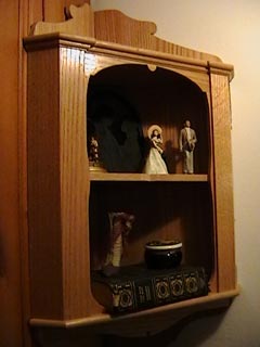 corner cabinet 7